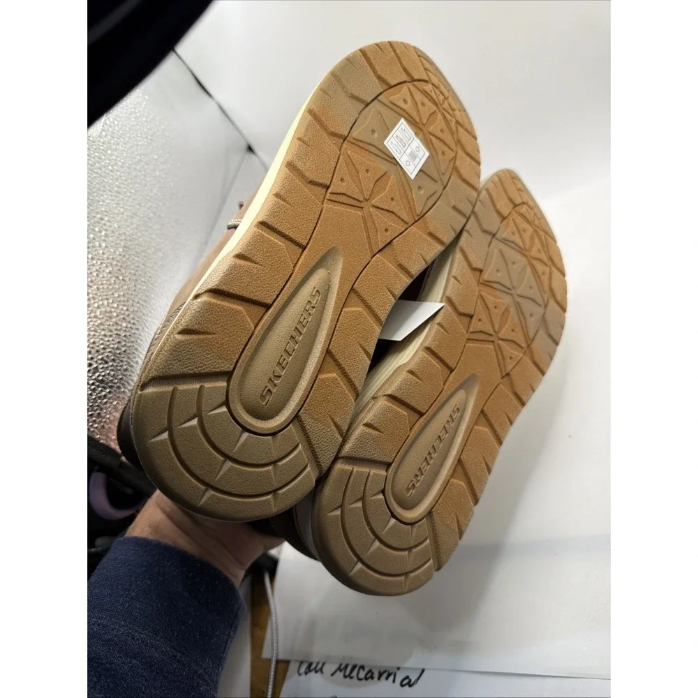 Skechers Swift Fit Shoes Hands-Free Mens Brown Relaxed Fit Memory Foam‎ Size 8.5